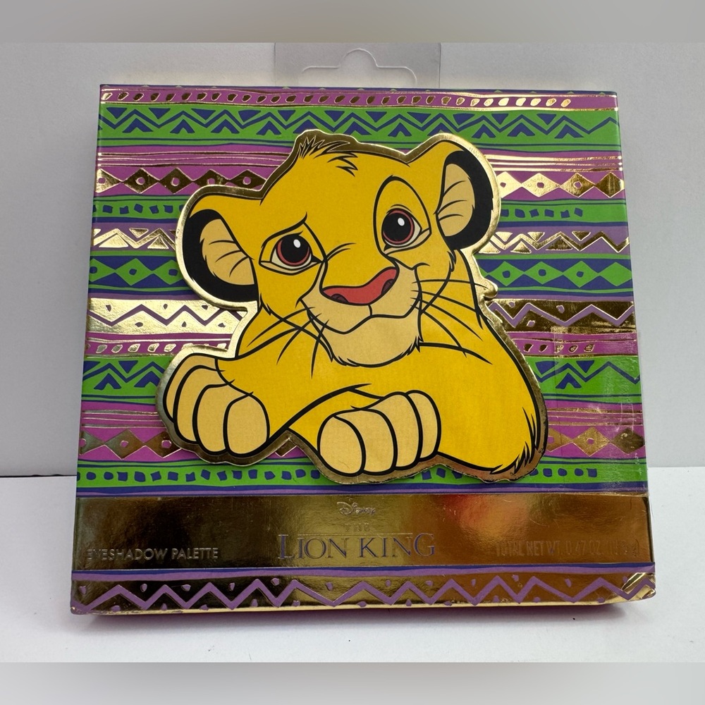 B2G1 Free Disney The Lion King Eyeshadow Palette